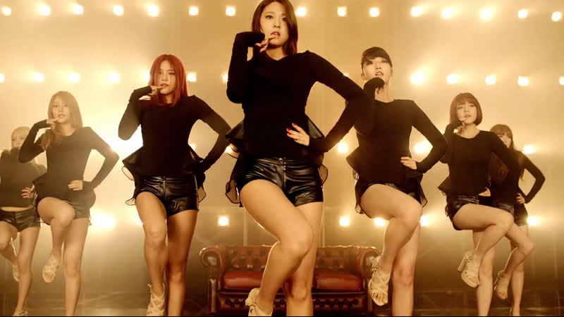 AOA - 흔들려 (Confused) M⁄V